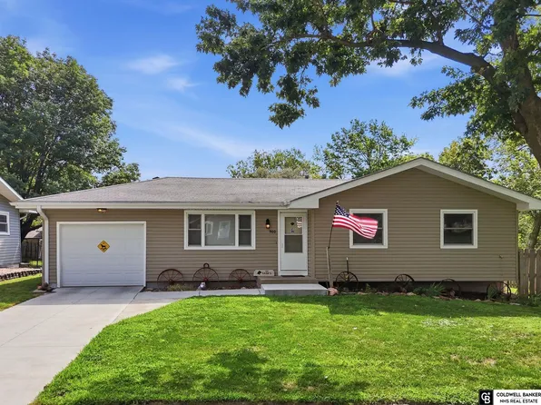 900 C St, Palmyra, NE 68418