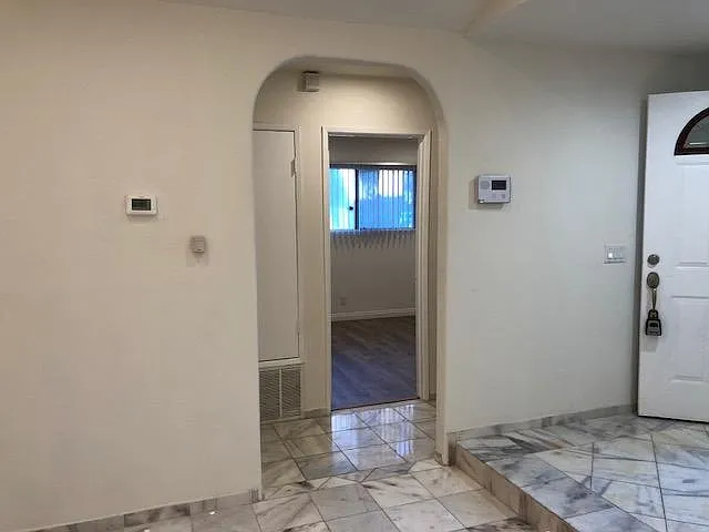 8135 Laramie Ave — Photo 32