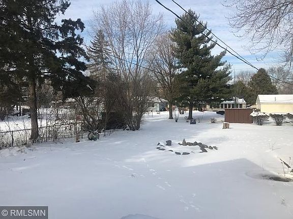 3rd image of 641 Berwood Ave