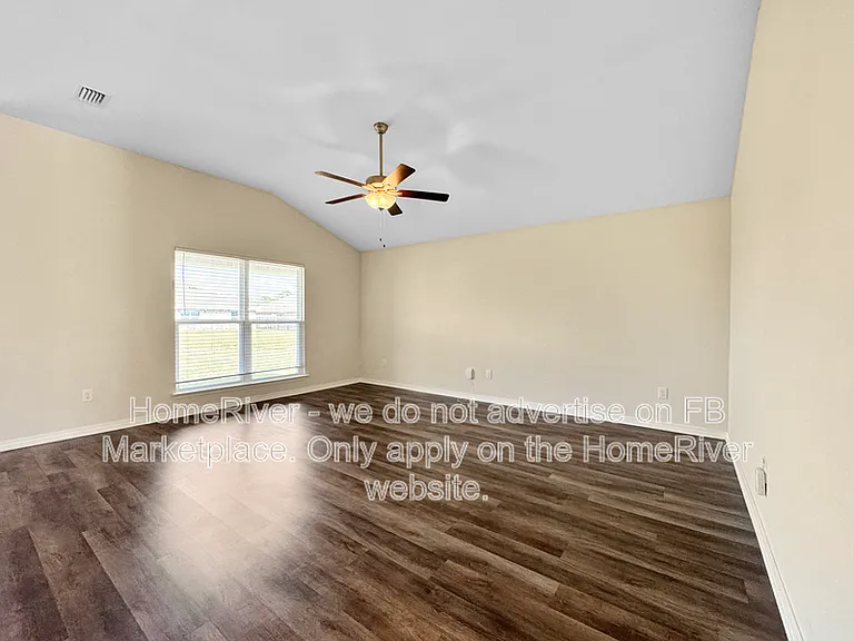 1170 Hayward Loop — Photo 6