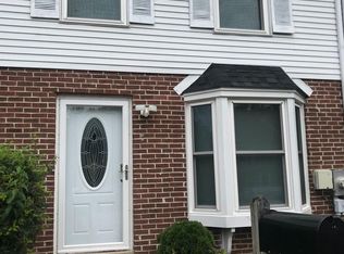 308 Thayer Ct, Newark, DE 19702