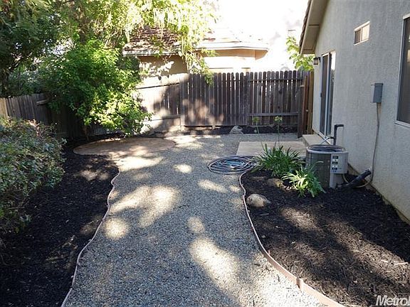 3rd image of 4911 Eagle Peak Ct