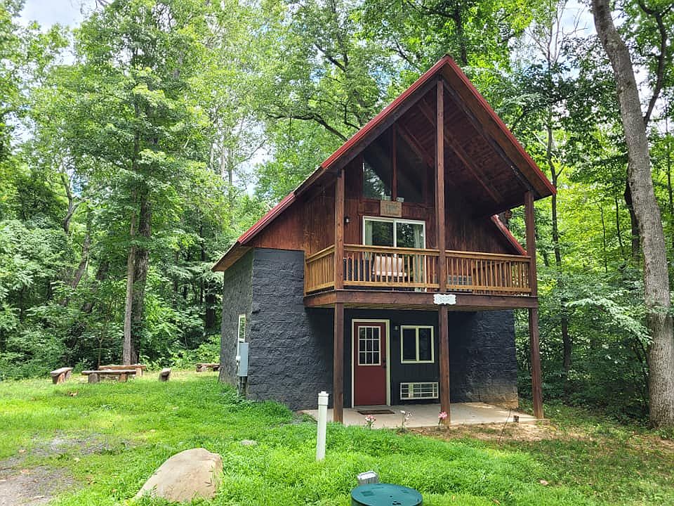 1st image of 498 Dogwood Dr