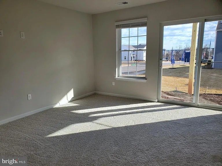 1260 Veritas Ln — Photo 40