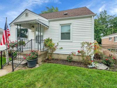 17308 Martin Rd, Roseville, MI, 48066