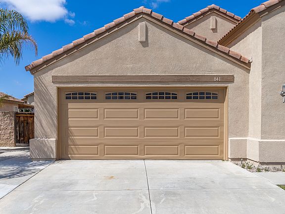 5th image of 841 Empressa Ct