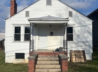 225 N Chestnut St, Marion, VA 24354
