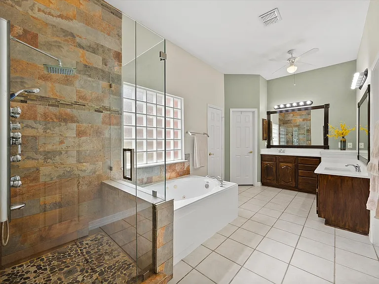 1108 Big Canyon Dr — Photo 21