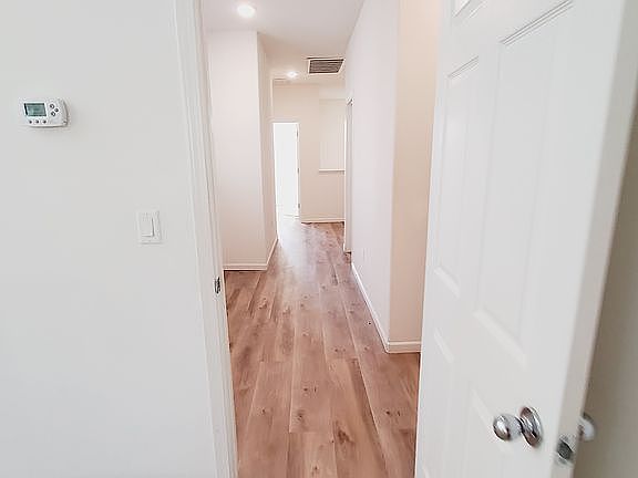 5th image of 3923 Samuelson Way