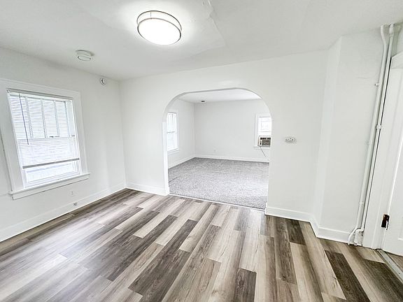 3rd image of 349 Corinne St SW #2