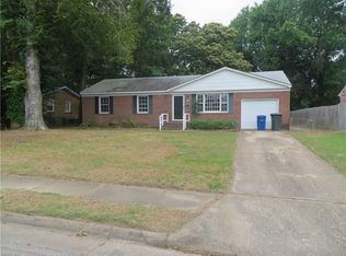889 Lucas Creek Rd, Newport News, VA 23608