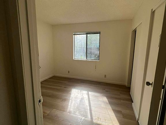 3rd image of 7638 24th St