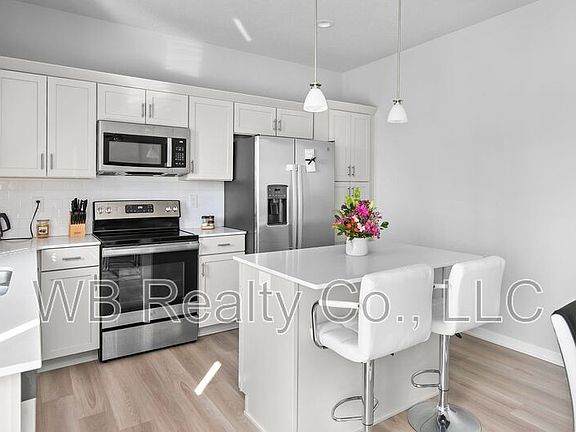 2nd image of 4736 NW 167th St