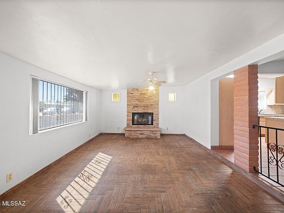 4th image of 8509 E Louise Dr