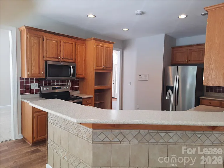 3108 Castlemaine Dr — Photo 5