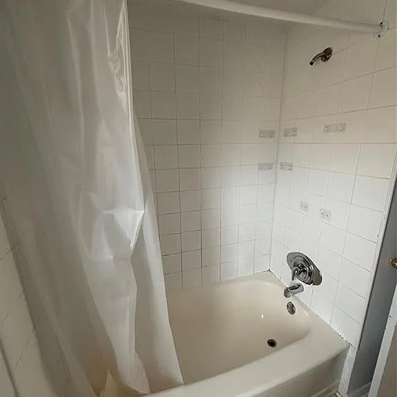 834 Exmouth St #22 — Photo 8