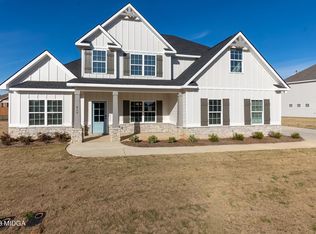 419 Cambrian Dr, Kathleen, GA 31047