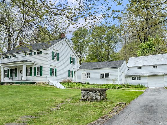3rd image of 51 Mountainside Road