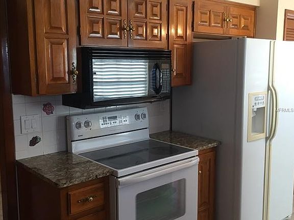 5th image of 393 Troon Ct