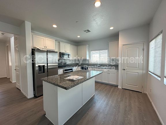 4th image of 10608 Appaloosa Ave