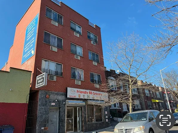 3550 92nd St, Jackson Heights, NY 11372