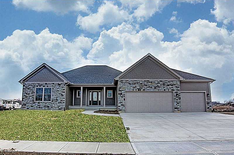 1st image of 2234 Larkspur Dr