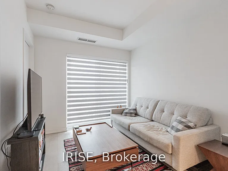 1 Yorkville Ave #4306 — Photo 15