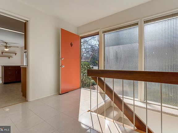 5th image of 8801 Edward Gibbs Pl
