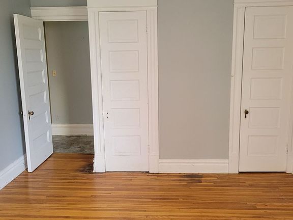 5th image of 408 W Bancroft St APT 1