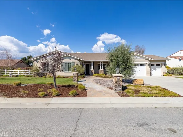 15905 Mandalay Rd, Santa Clarita, CA 91387