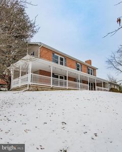 1094 Redwing Rd, Lock Haven, PA, 17745