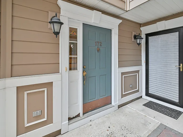 172 Price Ct #172 — Photo 21