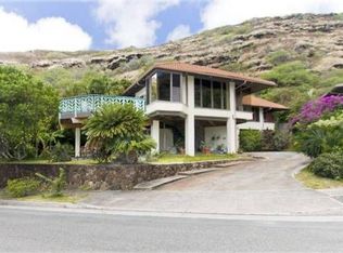 1078 Oilipuu Pl, Honolulu, HI 96825