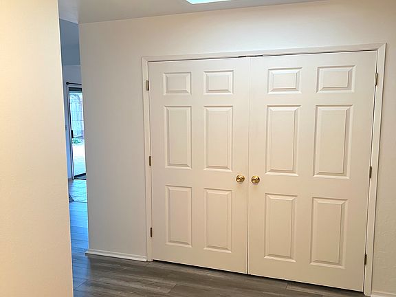 Entry Foyer