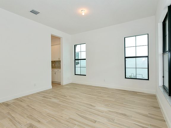 4th image of 7049 Edison Place