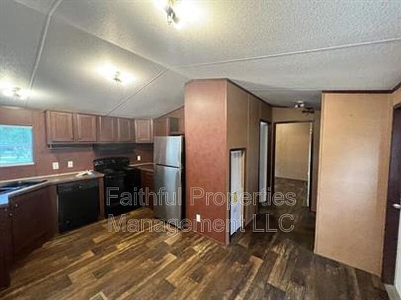 4th image of 10531 Shadow Wood Cir