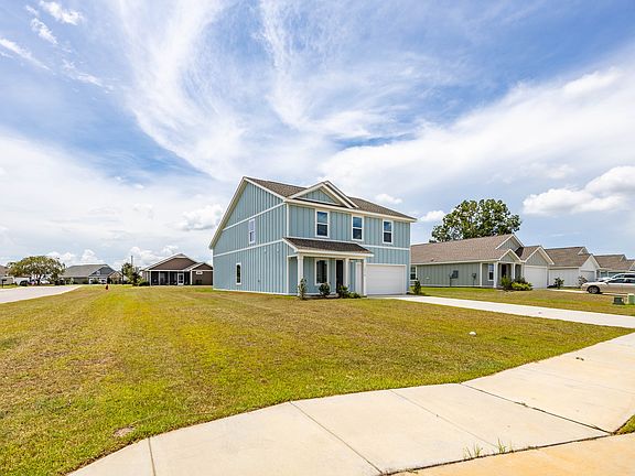 3rd image of 16978 Valencia Way