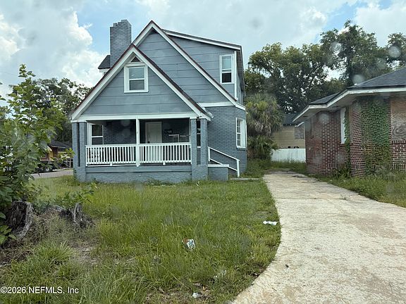 4th image of 546 BIRCH Street