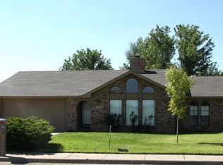 2401 Putnam Dr, Clovis, NM 88101
