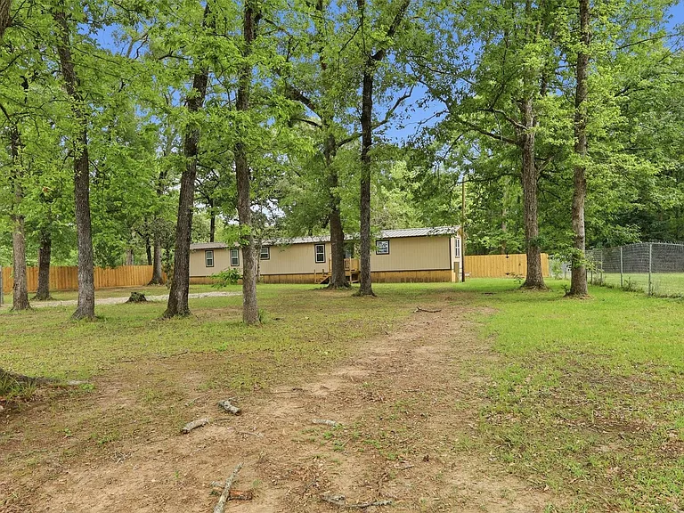 19856 Old Highway 105 E — Photo 15