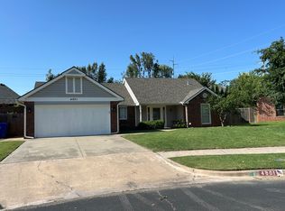 4801 Winston Dr, Norman, OK 73072