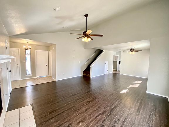 2nd image of 14214 S Poplar Pl
