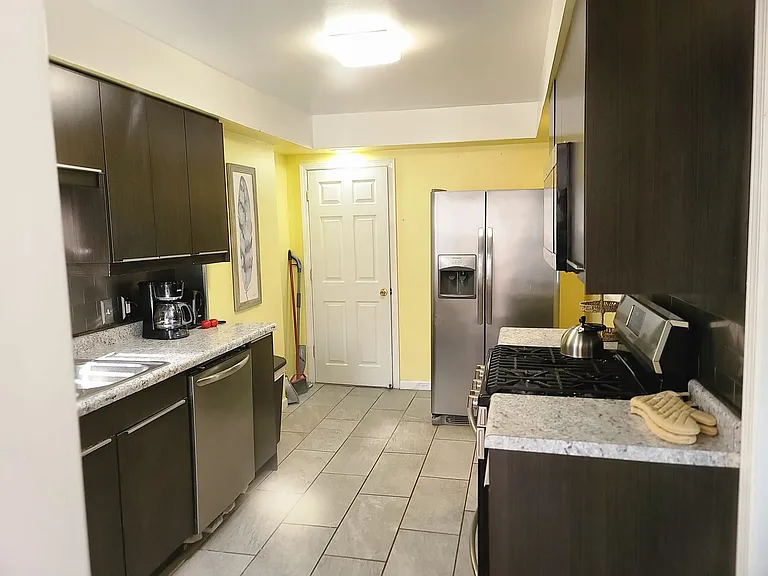 18003 Hartwell Ave — Photo 9