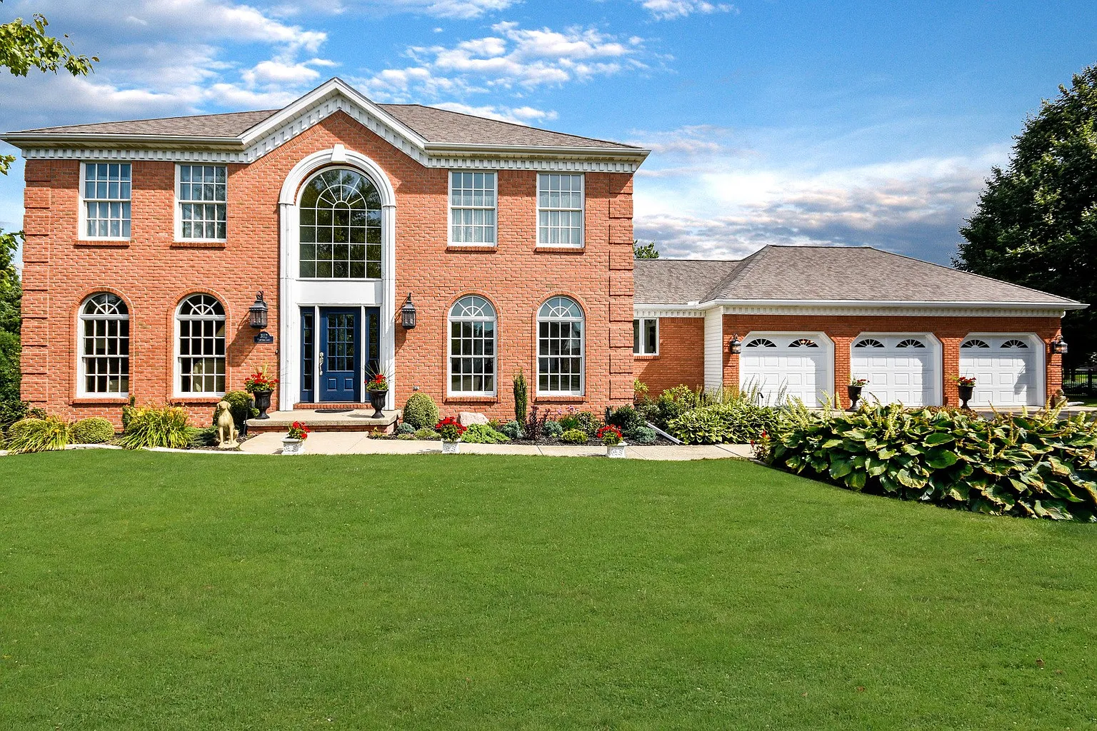 3112 Wisteria Ln photo 1