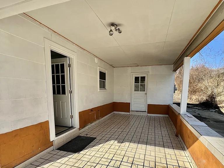 1308 Birchwood Dr — Photo 22