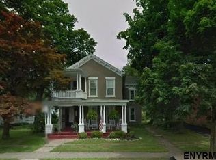 614 5th Ave, Troy, NY 12182