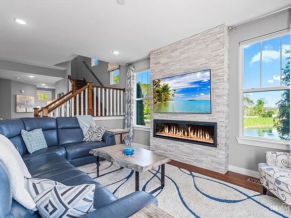 5th image of 602 Riverbank Dr