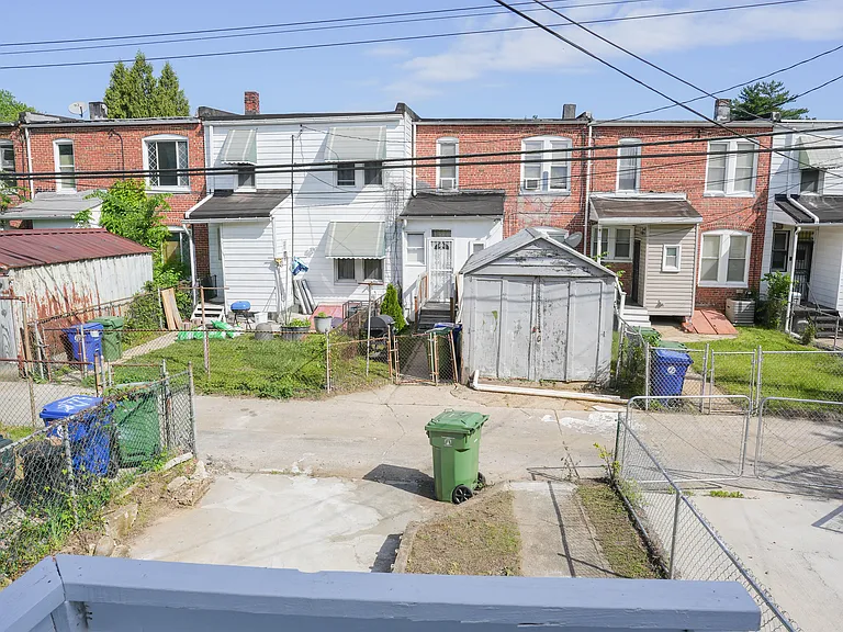 3126 Normount Ave — Photo 12