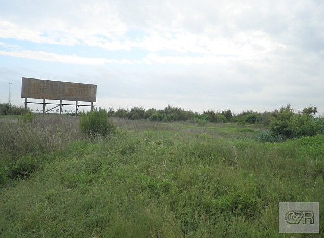 1st image of 1007 Head Hunter Dr