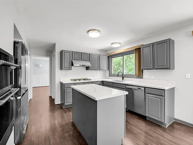 107 Millstone Dr — Photo 10